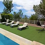 Exclusive Vila *
