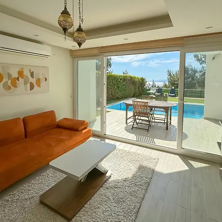 Exclusive Vila